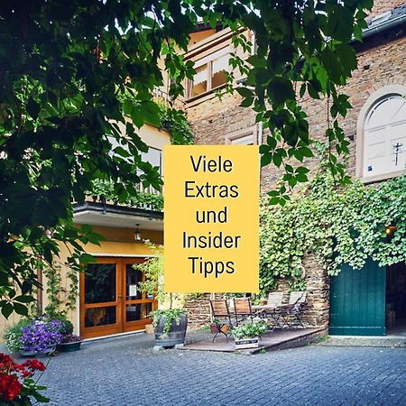 Ferienhaus Schwaab-Scherr, Genau Zwischen Bernkastel-Kues Und Traben-Trarbach, Mit Kostenlosem Oepnv-Ticket Fuer Bus Und Bahn, Parkplaetzen, Fahrradgarage Und Vielen Tipps Erden Exterior photo