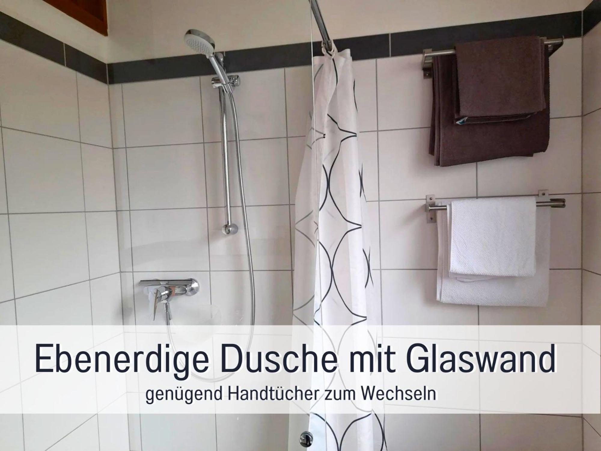 Ferienhaus Schwaab-Scherr, Genau Zwischen Bernkastel-Kues Und Traben-Trarbach, Mit Kostenlosem Oepnv-Ticket Fuer Bus Und Bahn, Parkplaetzen, Fahrradgarage Und Vielen Tipps Erden Exterior photo